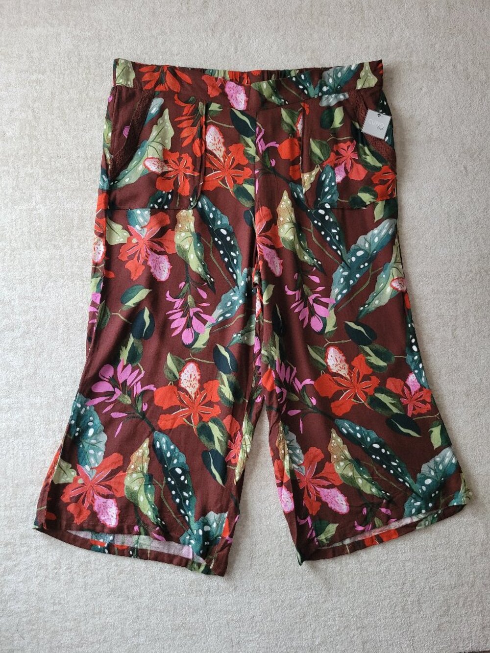 Cupio Blush Tropical Floral Wide Leg Crop Pallazo Pants 3X Maroon Resortwear NWT